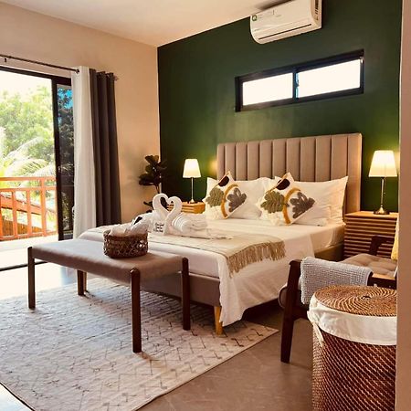 Tambisan Resort San Juan  Exteriör bild