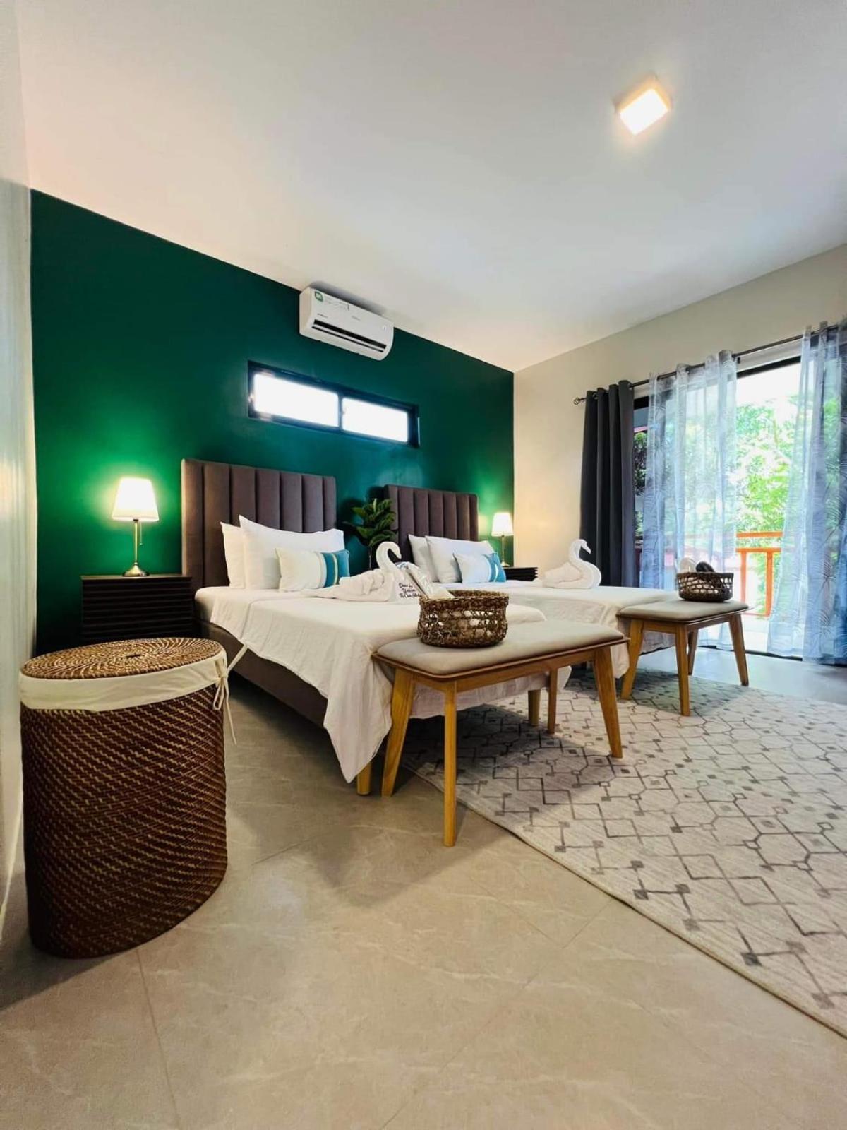 Tambisan Resort San Juan  Exteriör bild