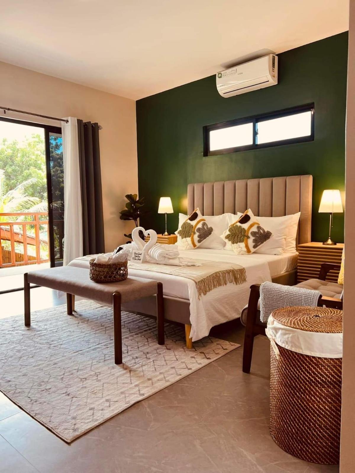 Tambisan Resort San Juan  Exteriör bild